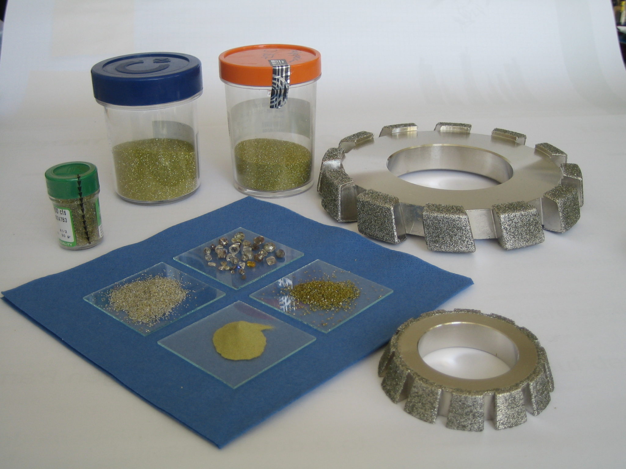 DIT Diamanttechnik – Galvanische Werkzeuge und Sonderanfertigung